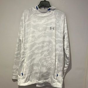 White XXL Under Armour thin sweatshirt